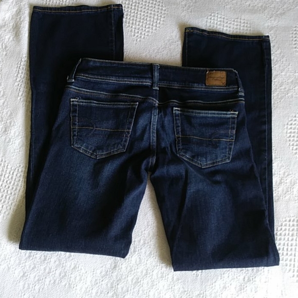 AE low-rise slim boot-cut jeans Size 4 - Picture 2 of 11